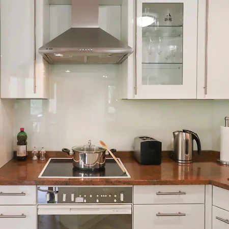 Nirwana By Interhome 采尔马特